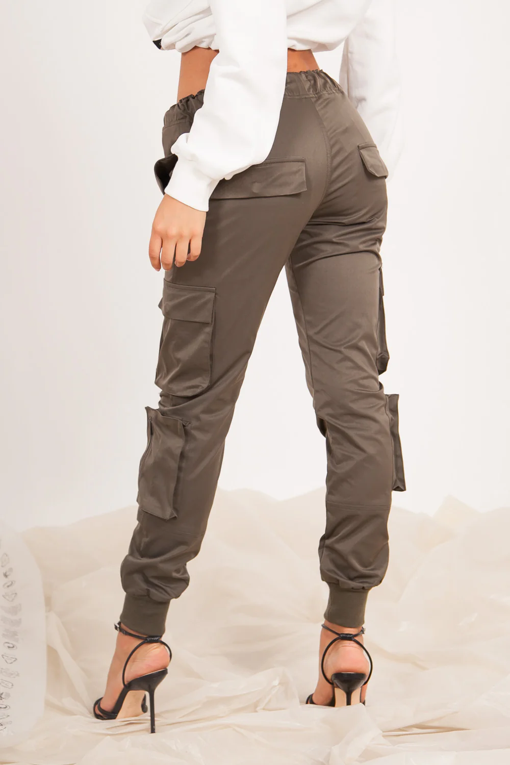 Pantalon cargo zip kaki - Image 5