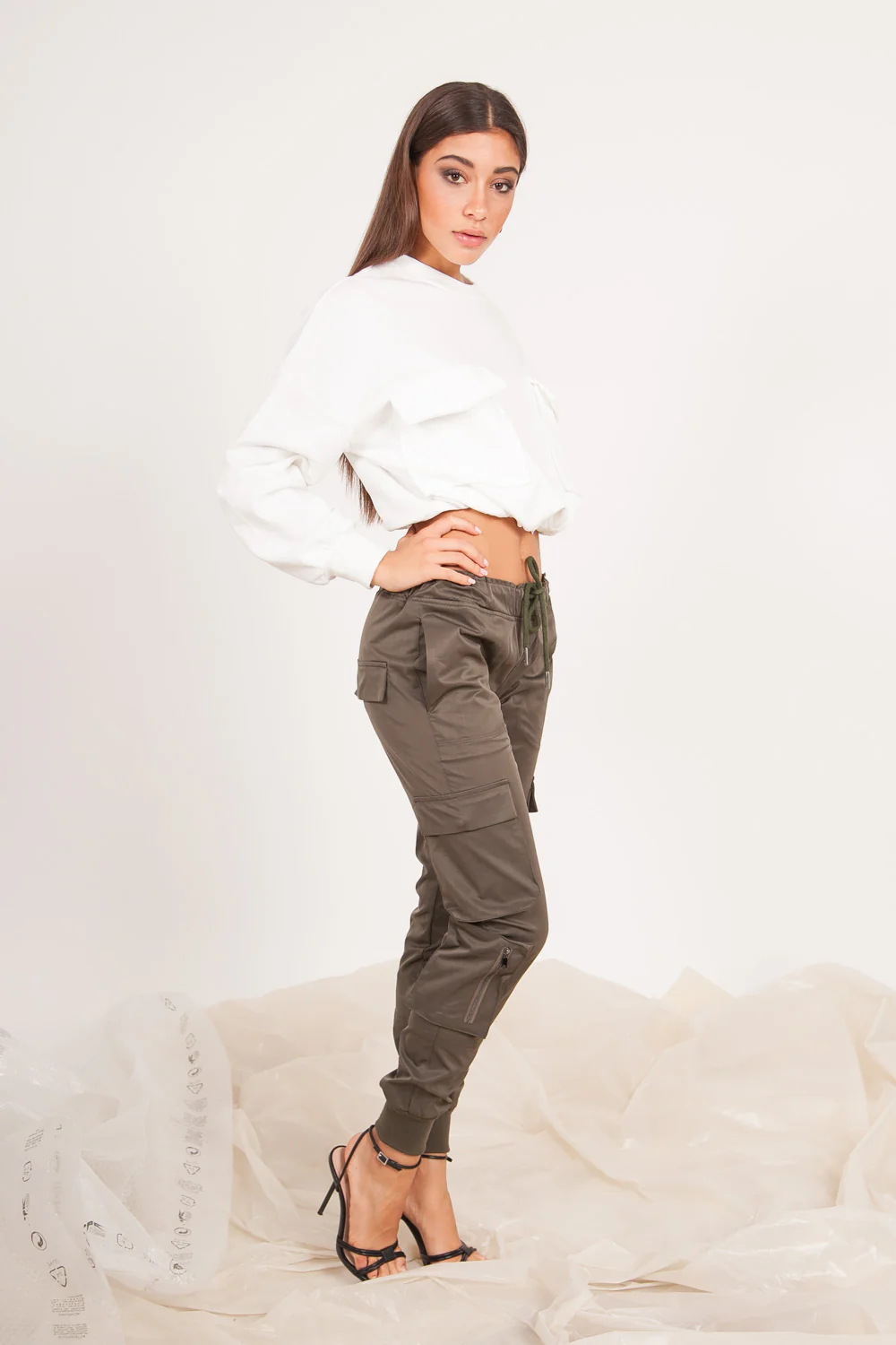 Pantalon cargo zip kaki - Image 6