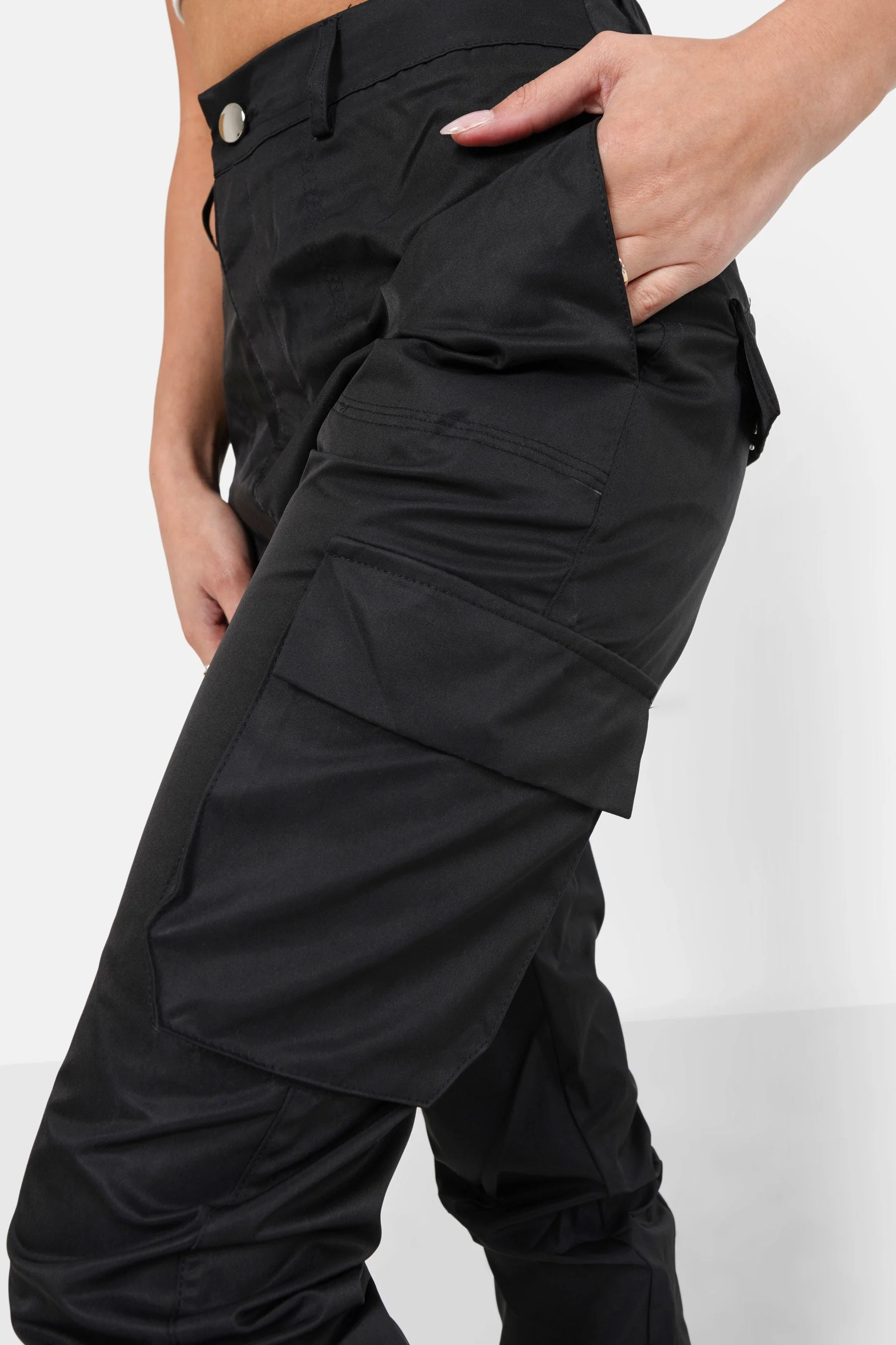 Pantalon cargo Noir - Image 3