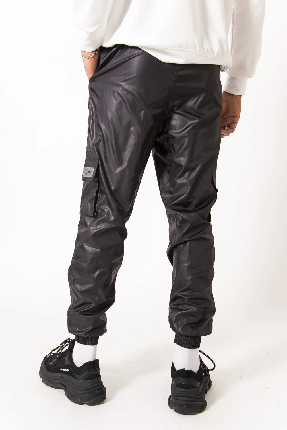 Pantalon jogging brillant zip noir - Image 5