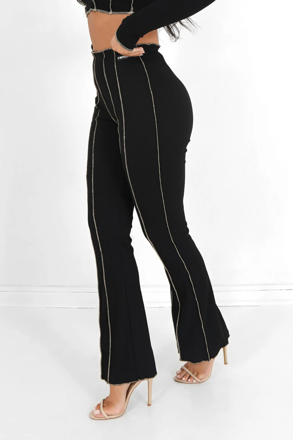 Pantalon couture surfilée Noir - Image 4