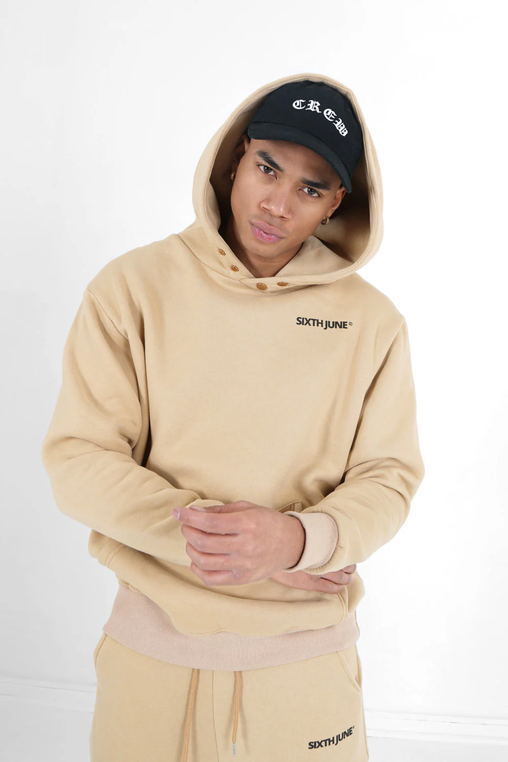 Sweatshirt capuche grand logo Beige - Image 5