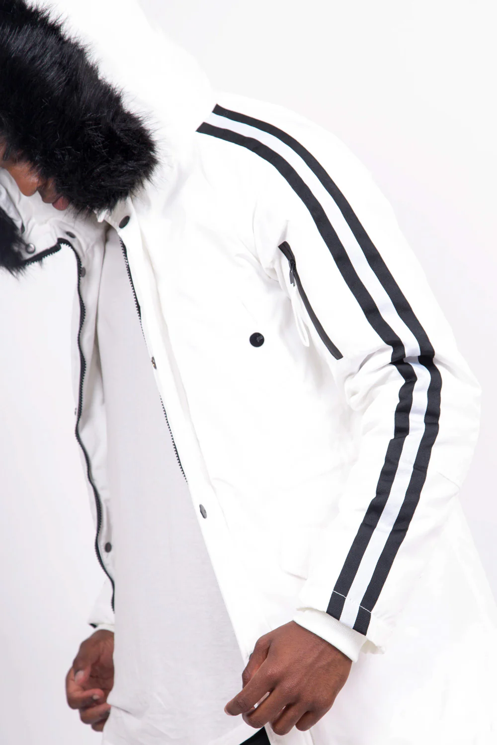 Parka bandes fourrure blanc noir - Image 3
