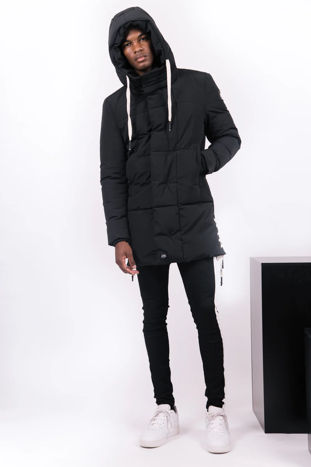 Parka matelassée lacets noir - Image 7