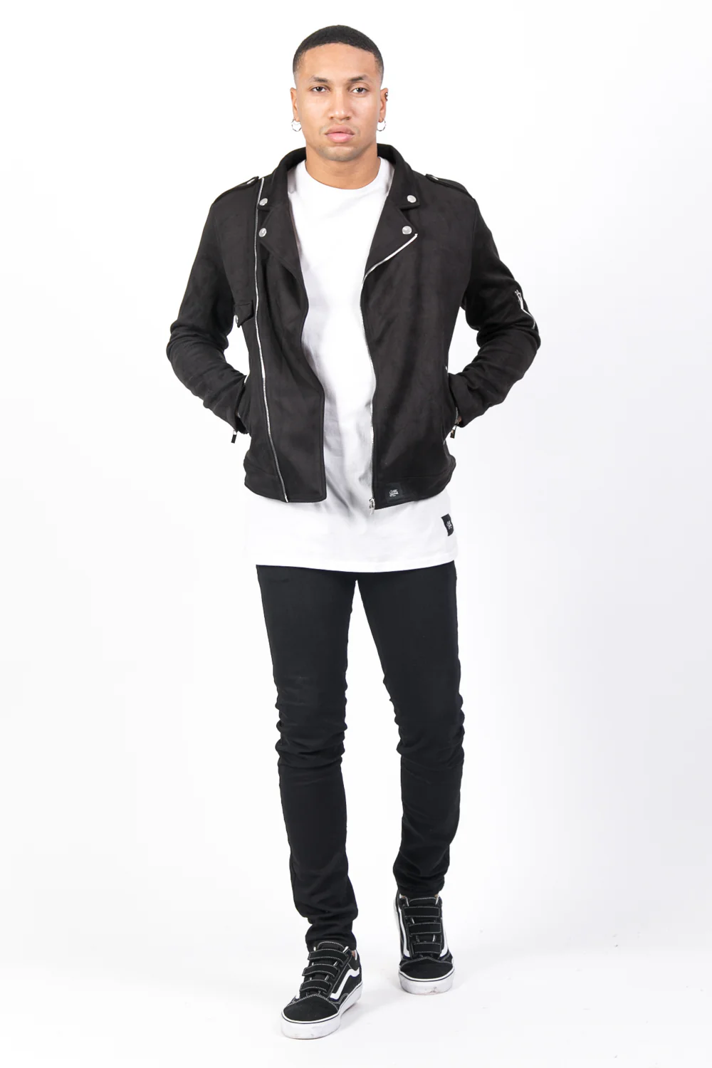 Veste broderies roses blanches noir - Image 2