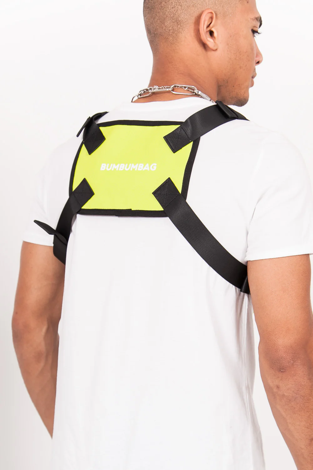 Petit sac poitrine texte zips vert - Image 4