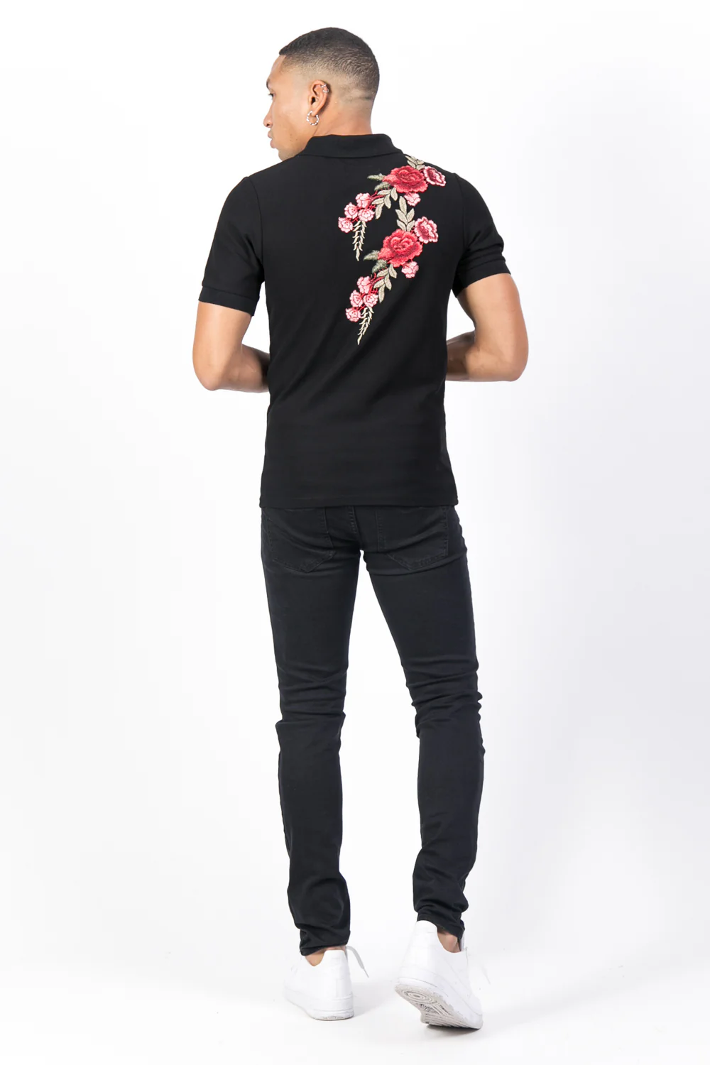 Polo brodé roses noir - Image 3
