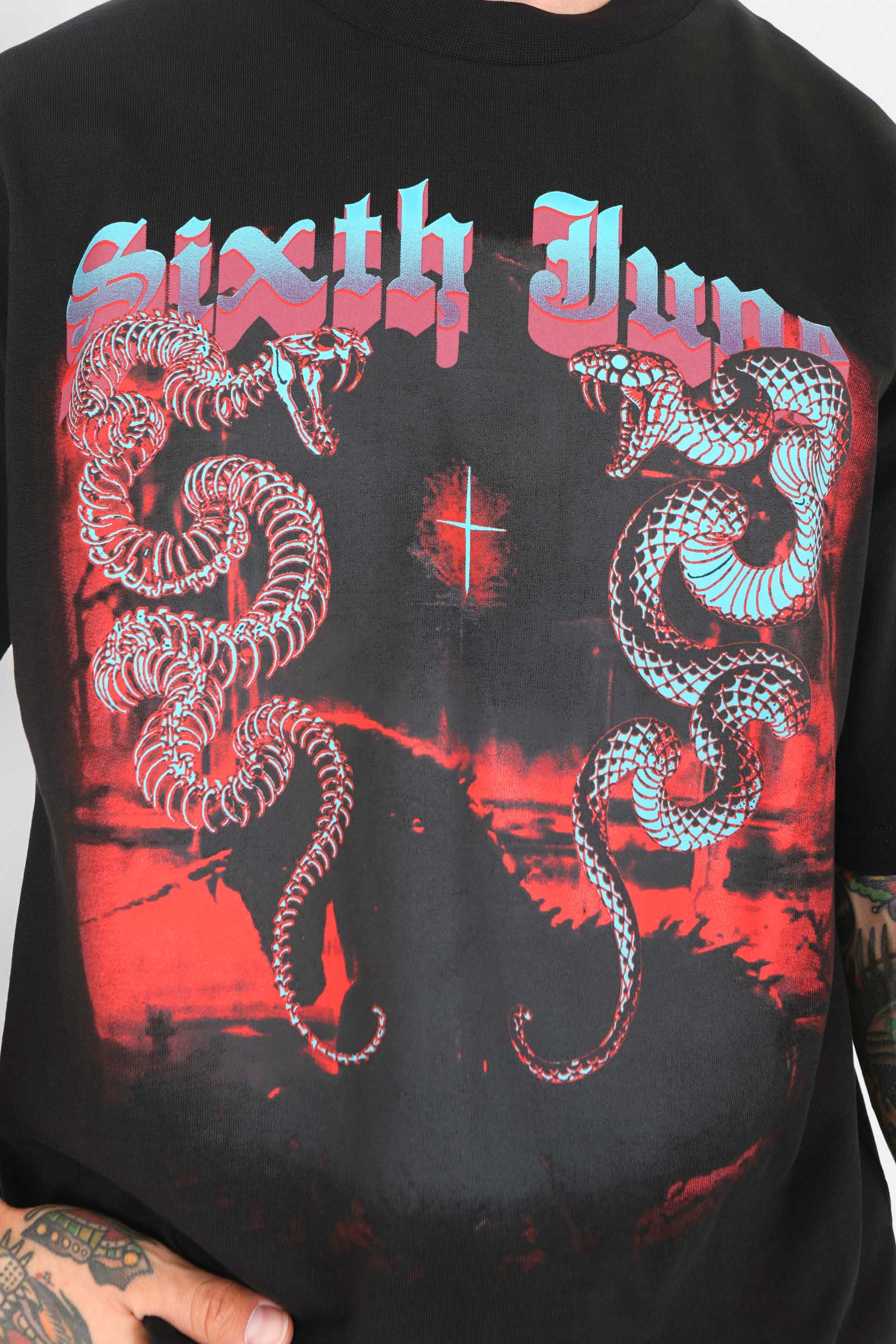 T-shirt imprimé gothique Noir - Image 3