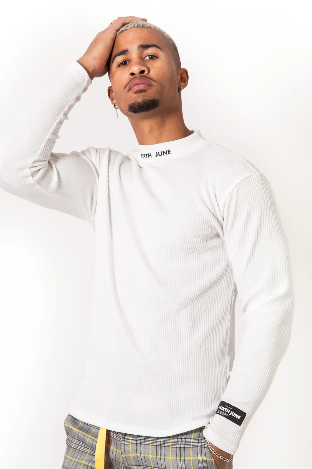 T-shirt col montant côtelé blanc - Image 2