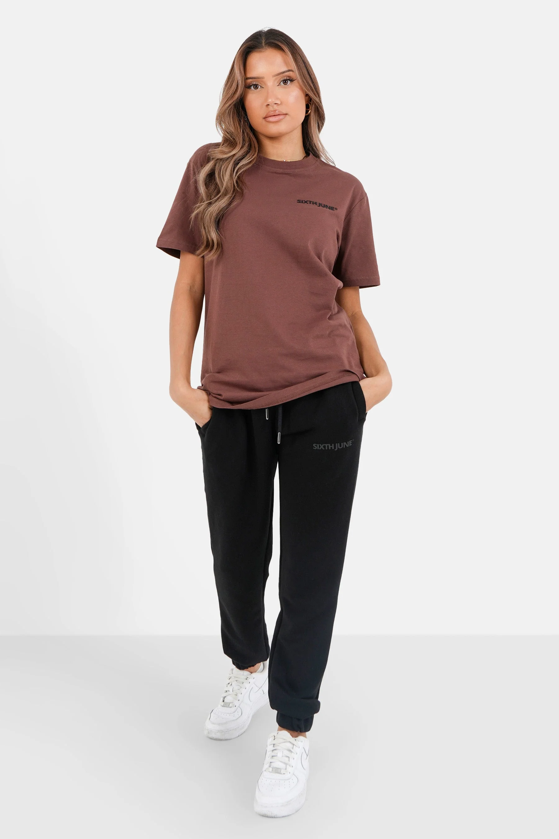 T-shirt soft logo brodé Marron - Image 6