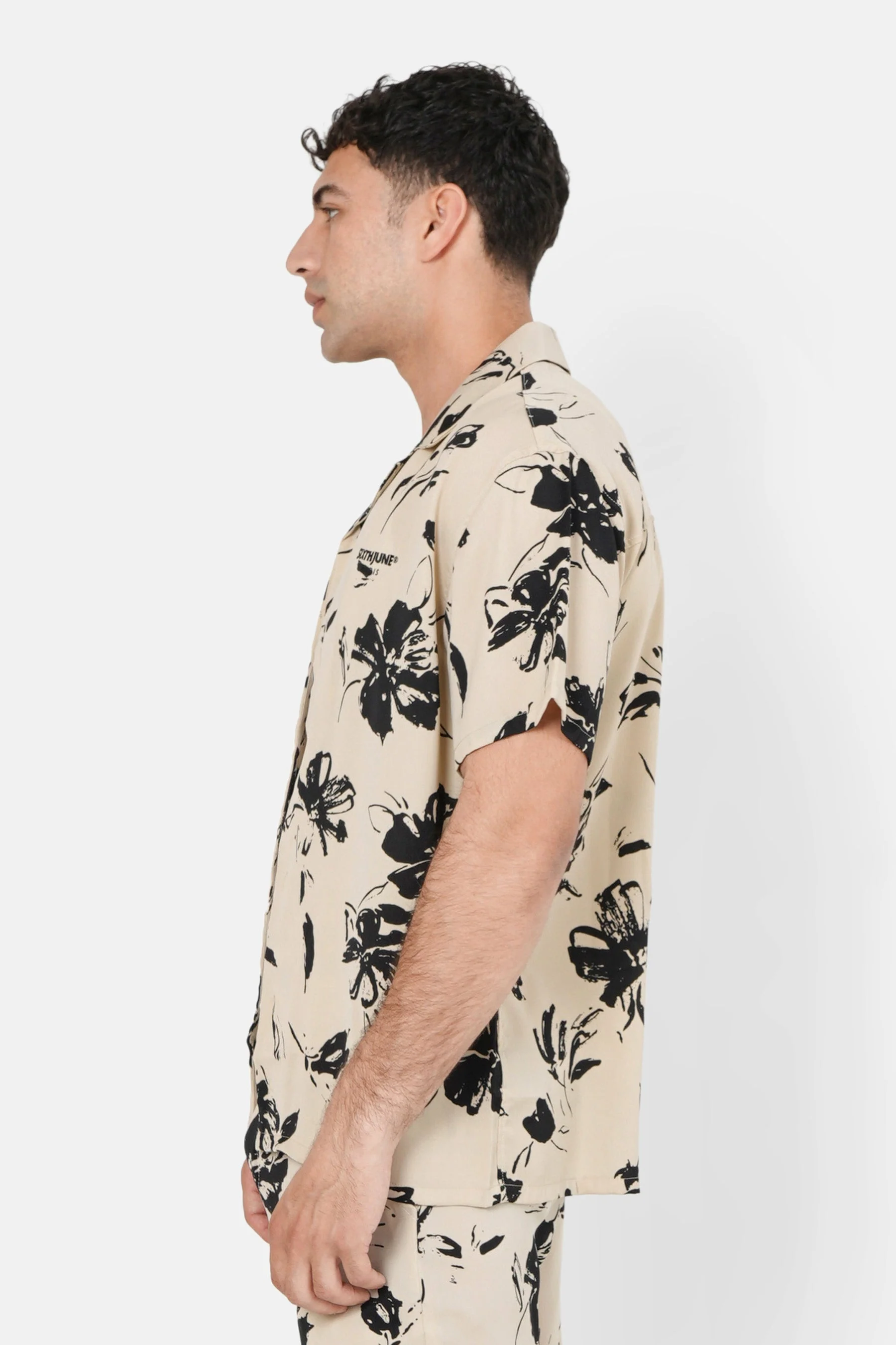 Chemise manches courtes floral Beige - Image 4