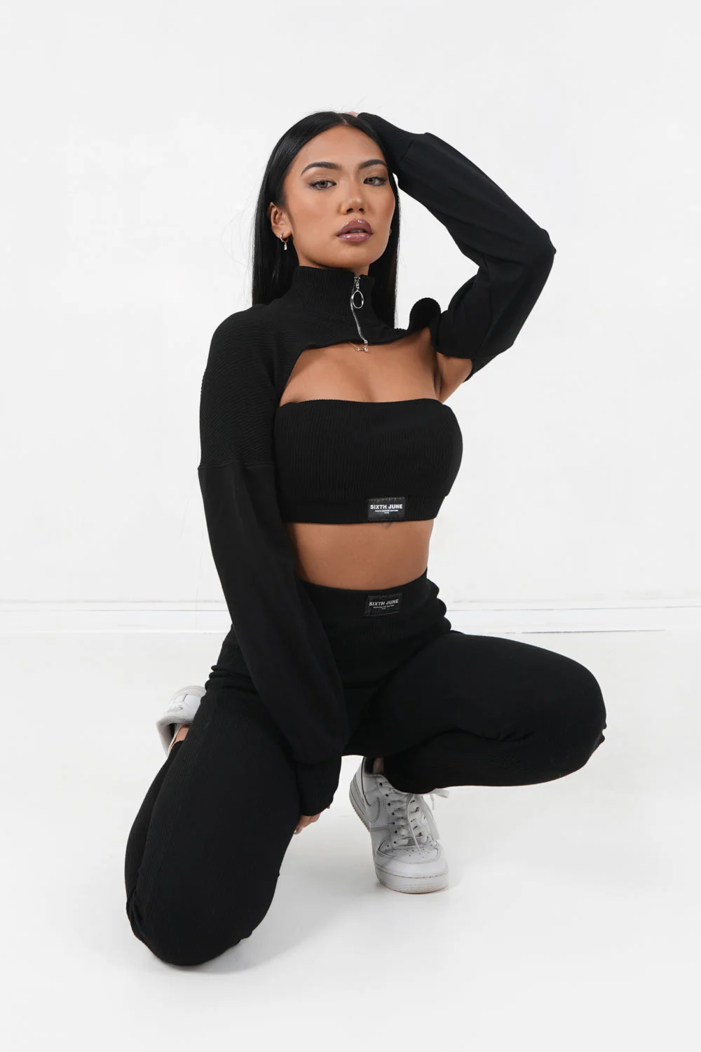 Crop top style boléro Noir - Image 4