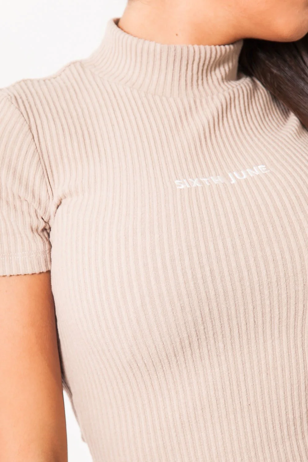Robe manches courtes beige - Image 3