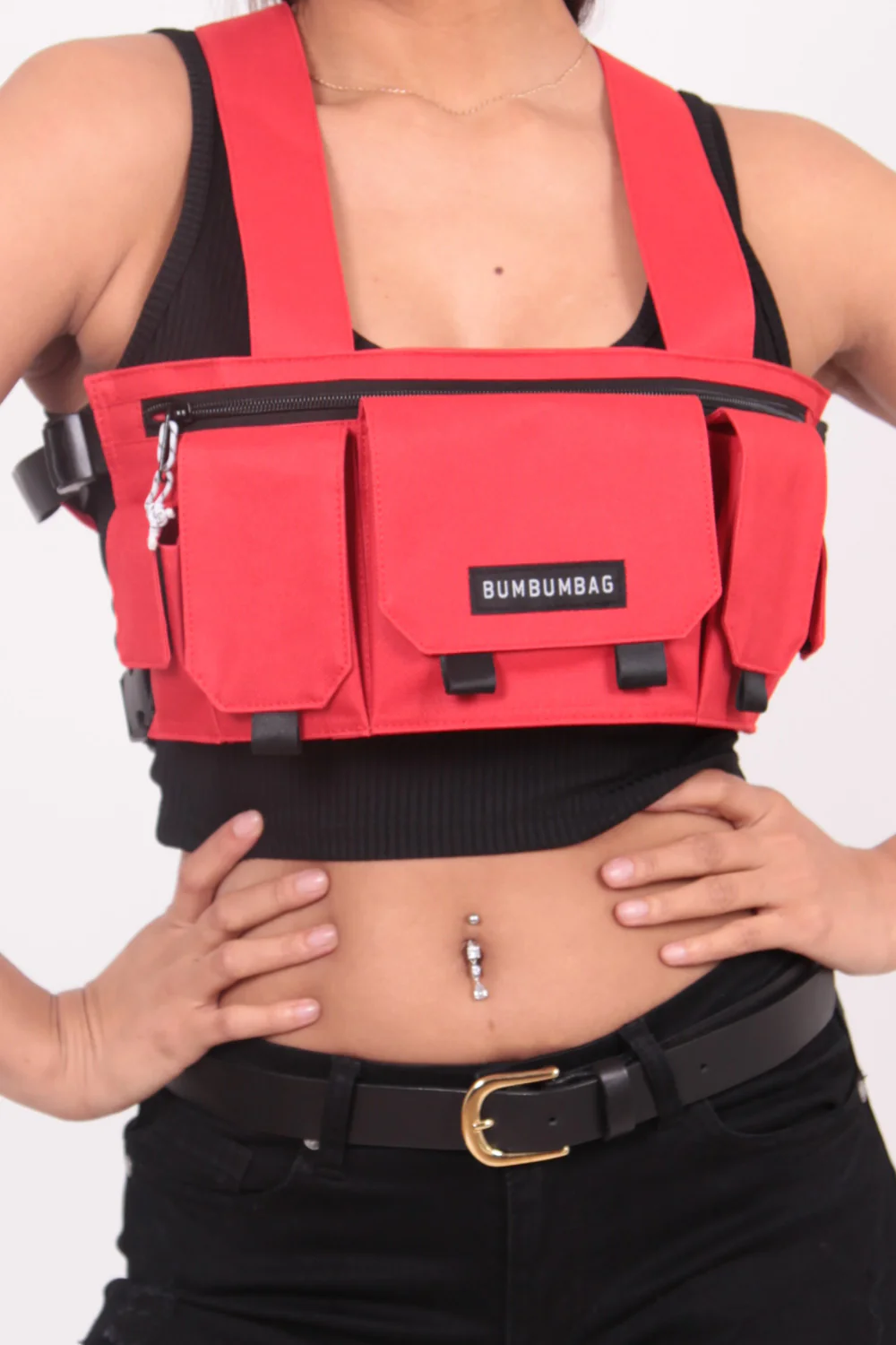 Sac poitrine multipoches texte rouge - Image 2