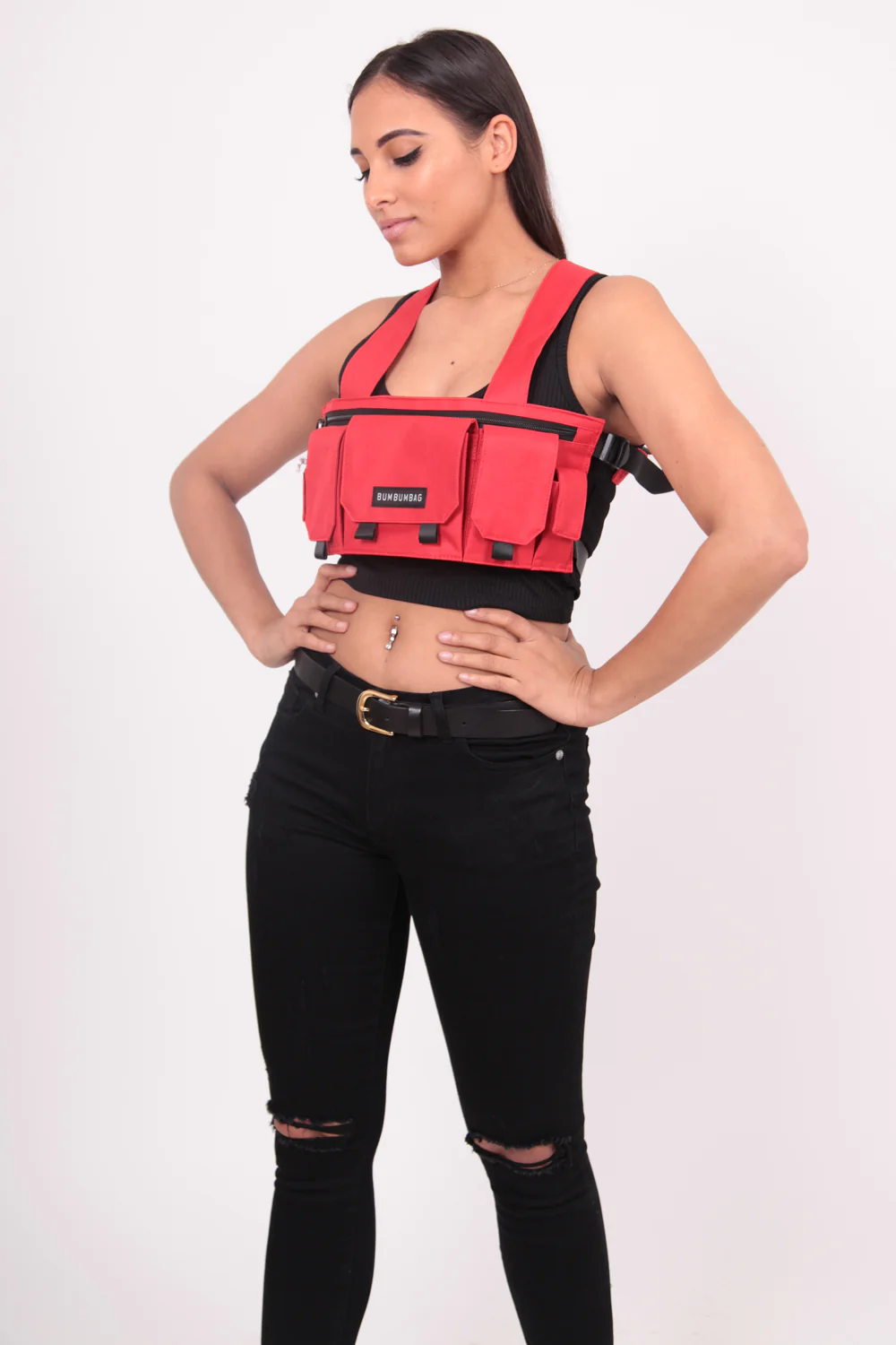 Sac poitrine multipoches texte rouge - Image 3