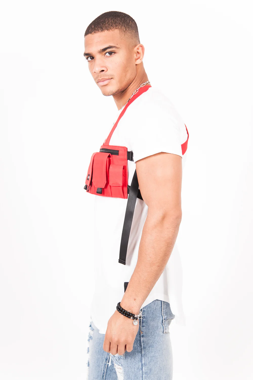 Sac poitrine multipoches texte rouge - Image 6