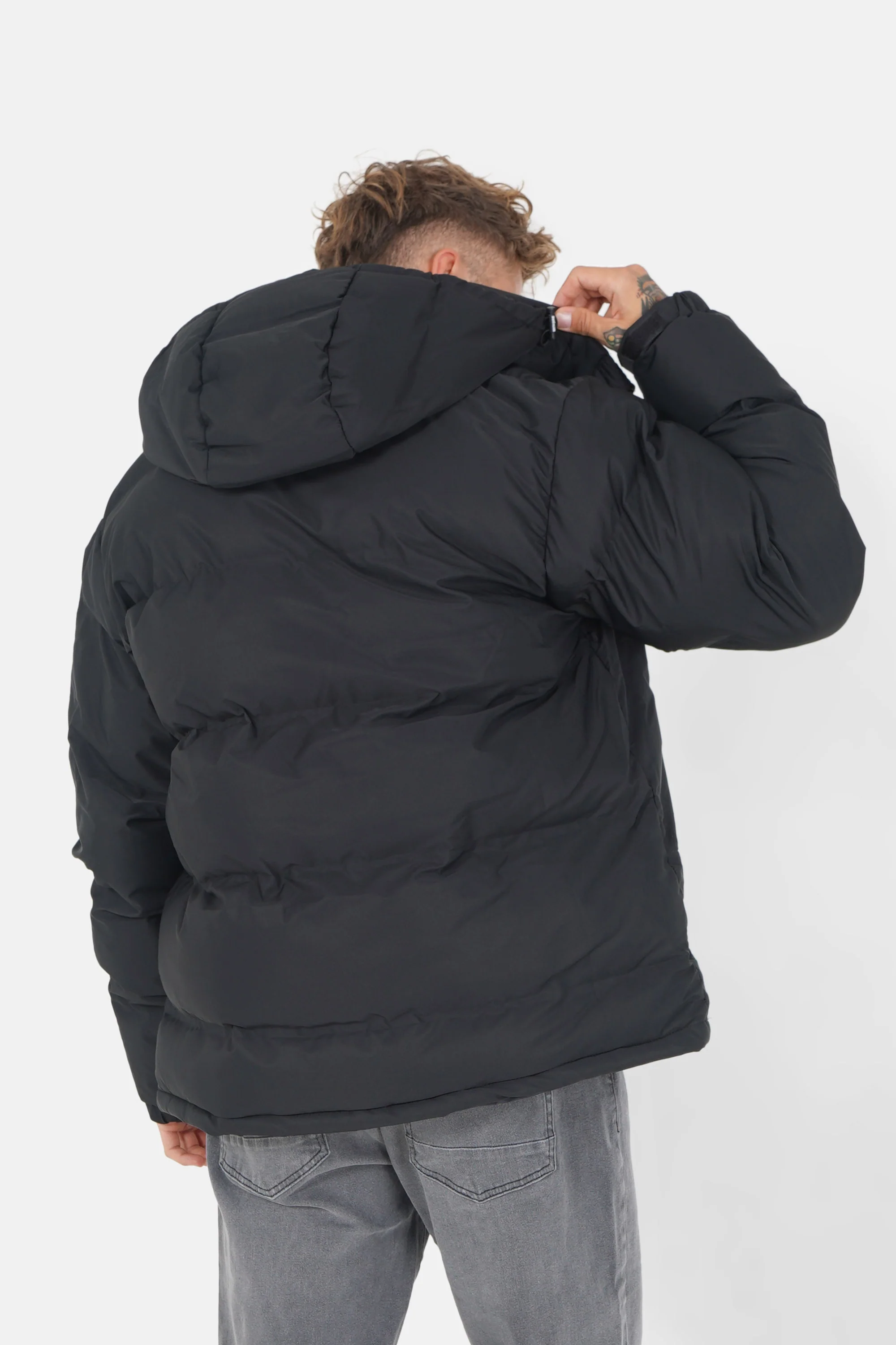 SEAMLESS embossed puffer jacket - Image 5