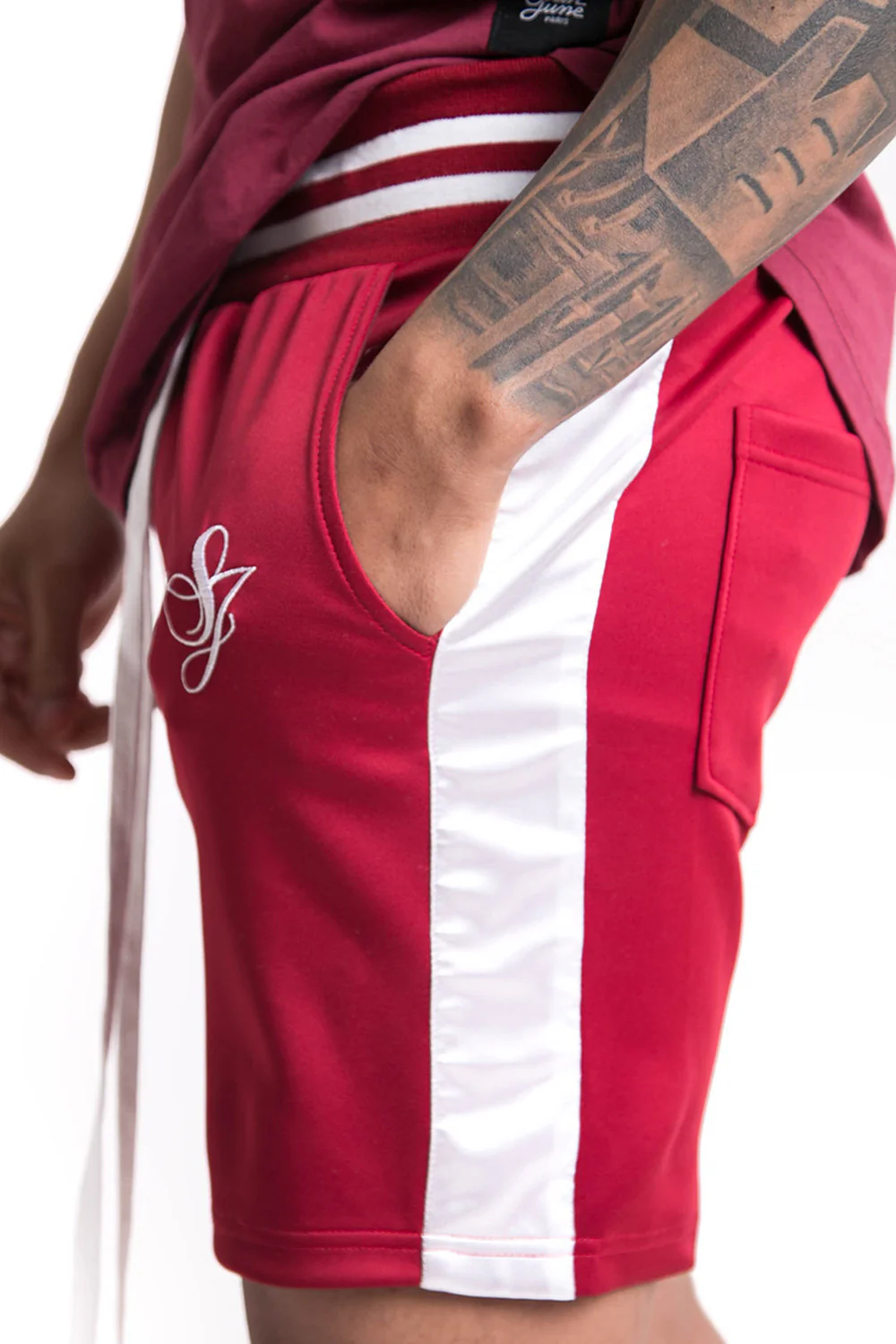 Short bandes satin signature bordeaux - Image 6