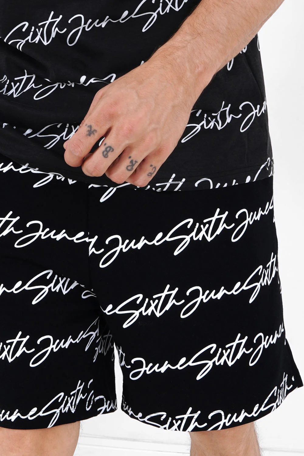 Short logo signature imprimé Noir - Image 3