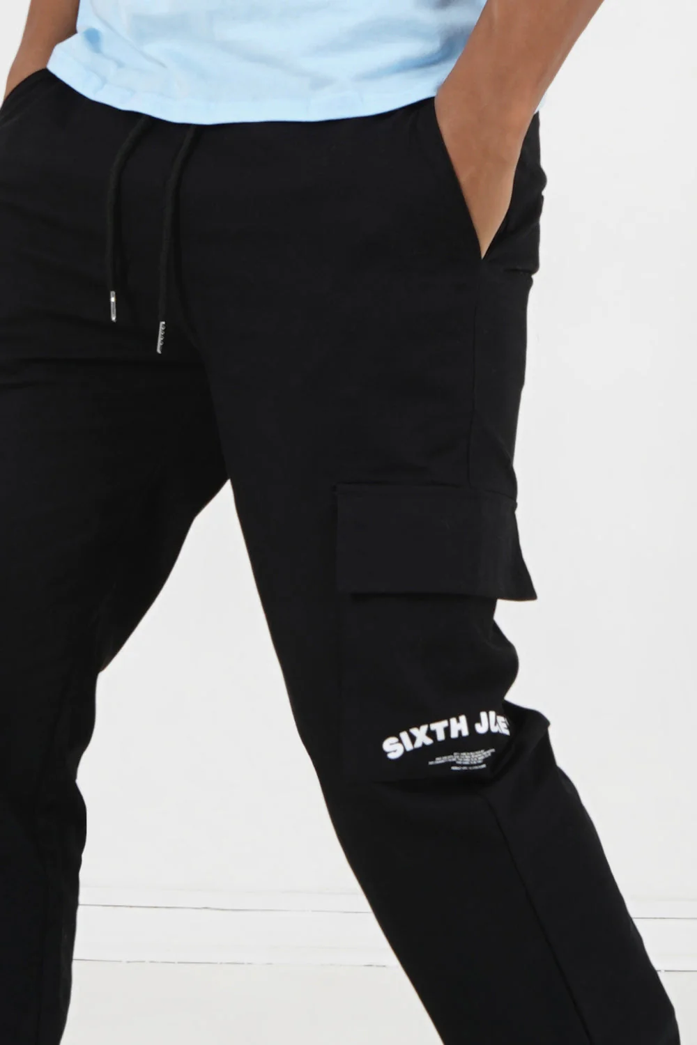 Pantalon cargo logo incurvé Noir - Image 3