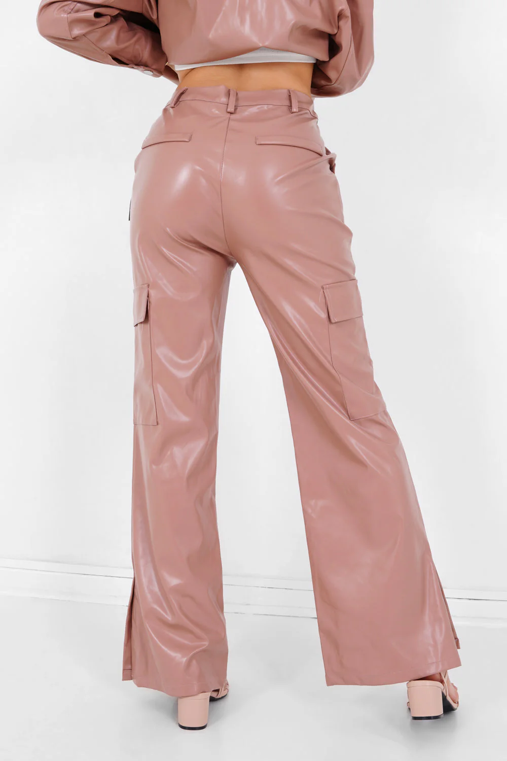 Pantalon simili cuir fentes Rose - Image 5