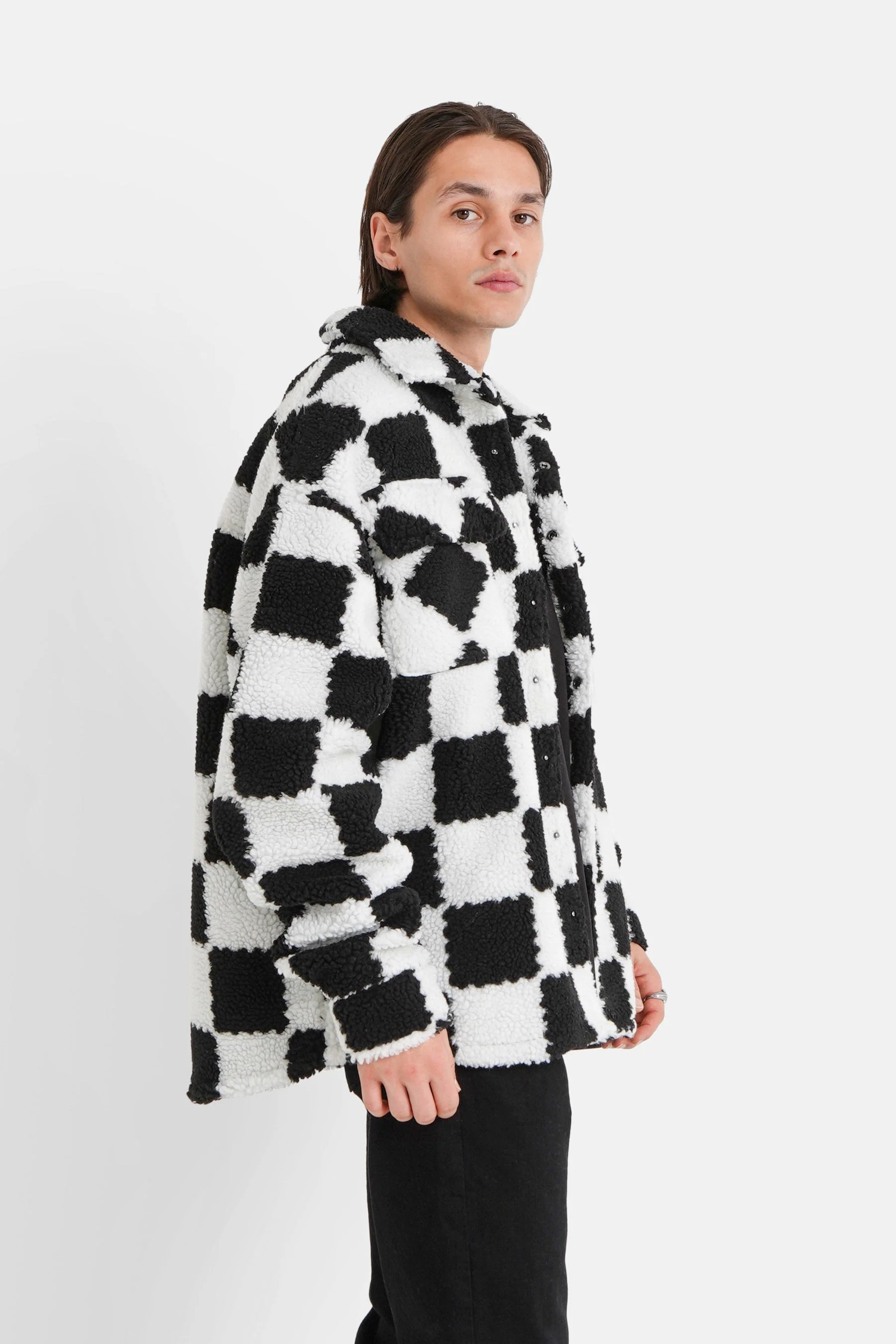 Veste sherpa damier Noir - Image 4