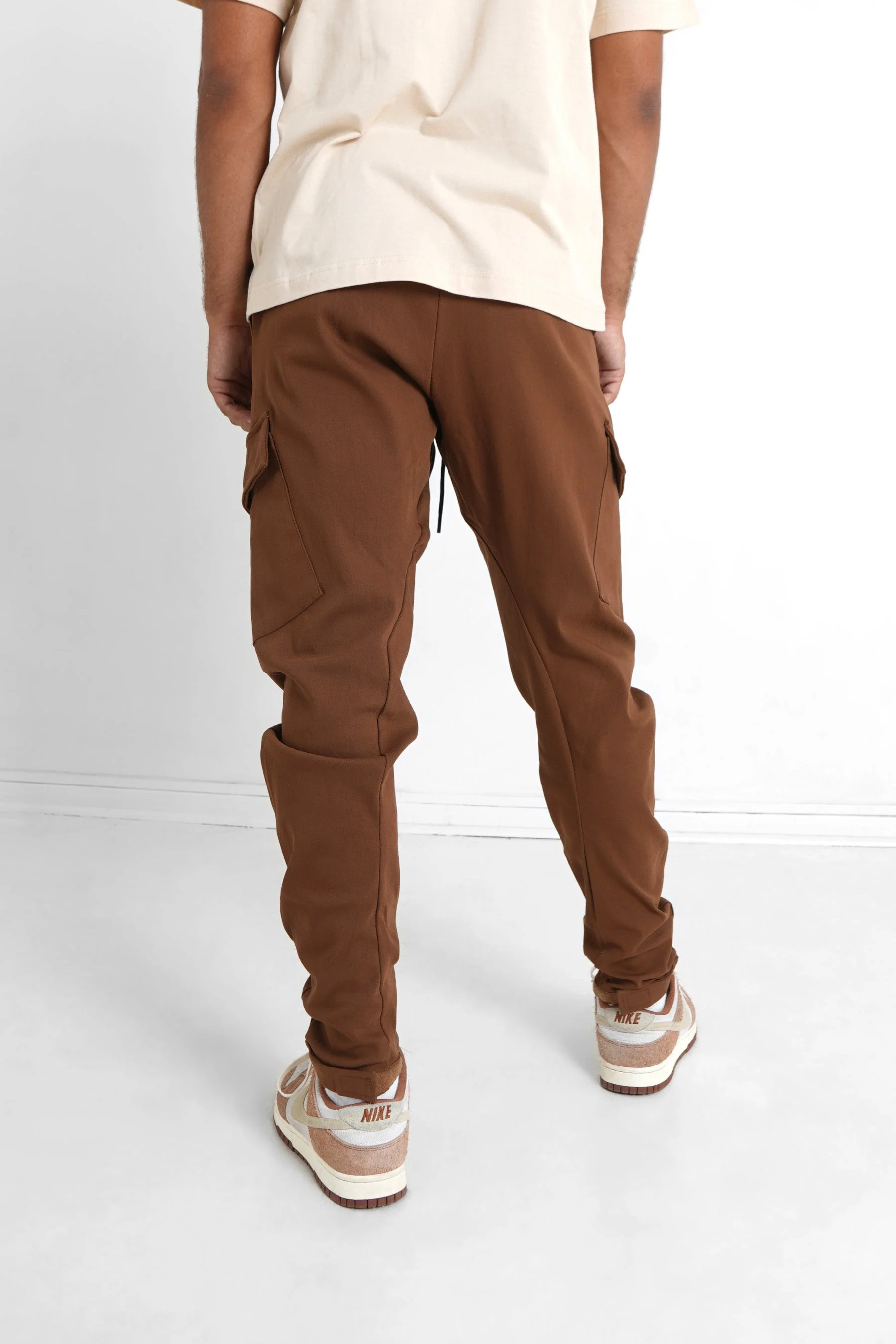 Pantalon cargo poches avant Marron foncé - Image 5