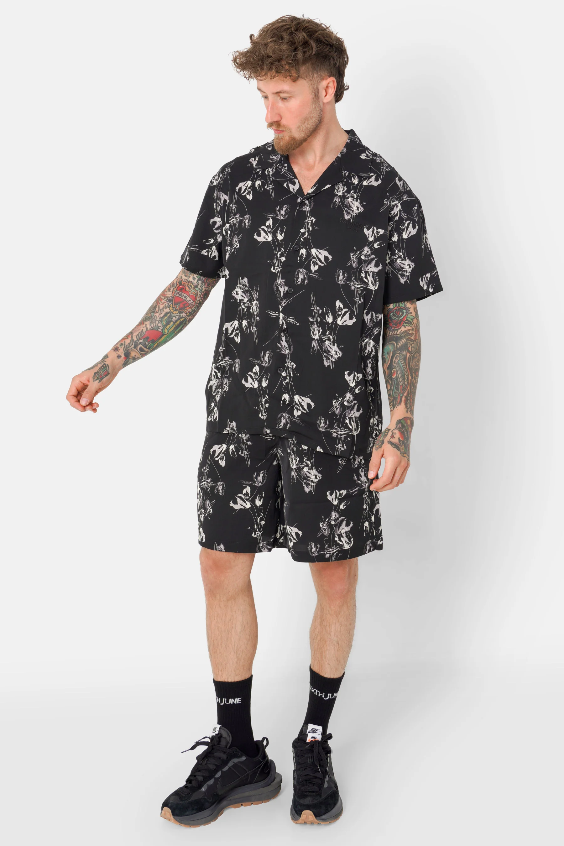 Short fluide imprimé floral Noir - Image 2