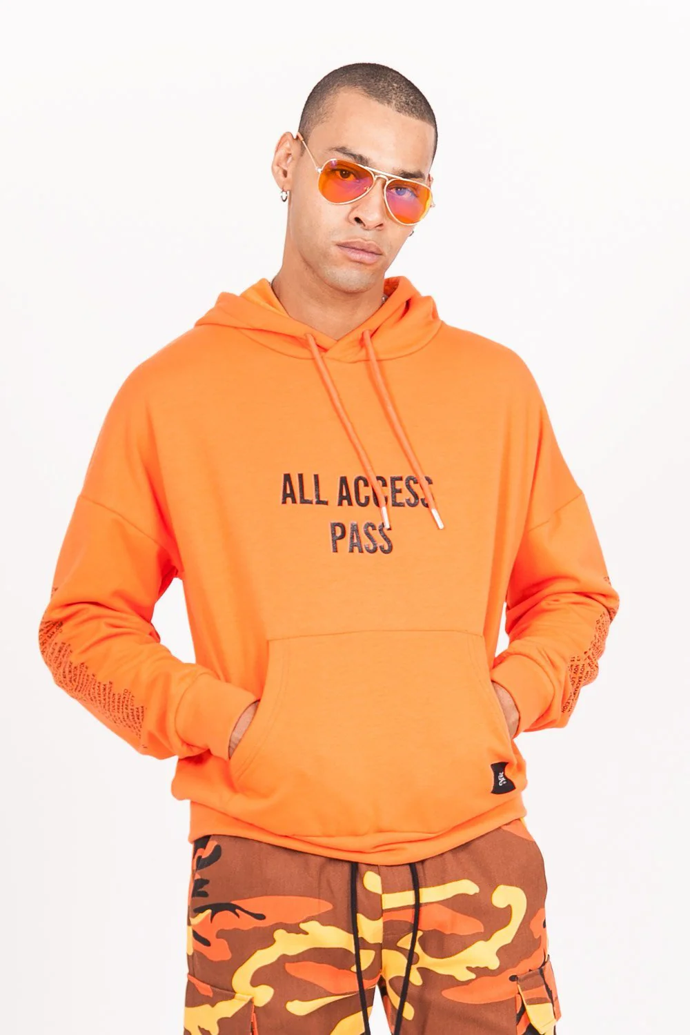Sweat All Access Pass Monsters Tour Sixth June orange - Image 2