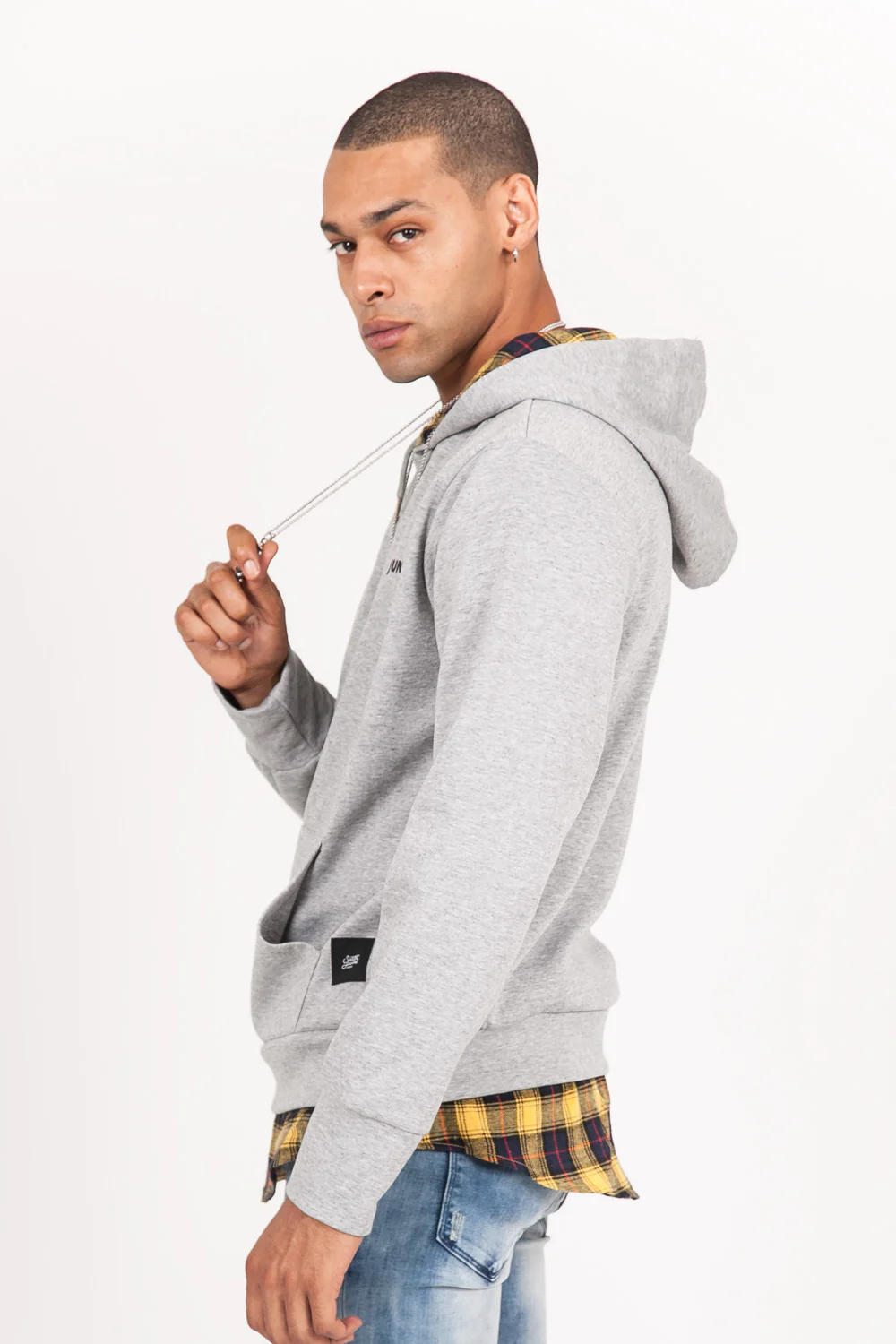 Sweat capuche carreaux logo noir - Image 6