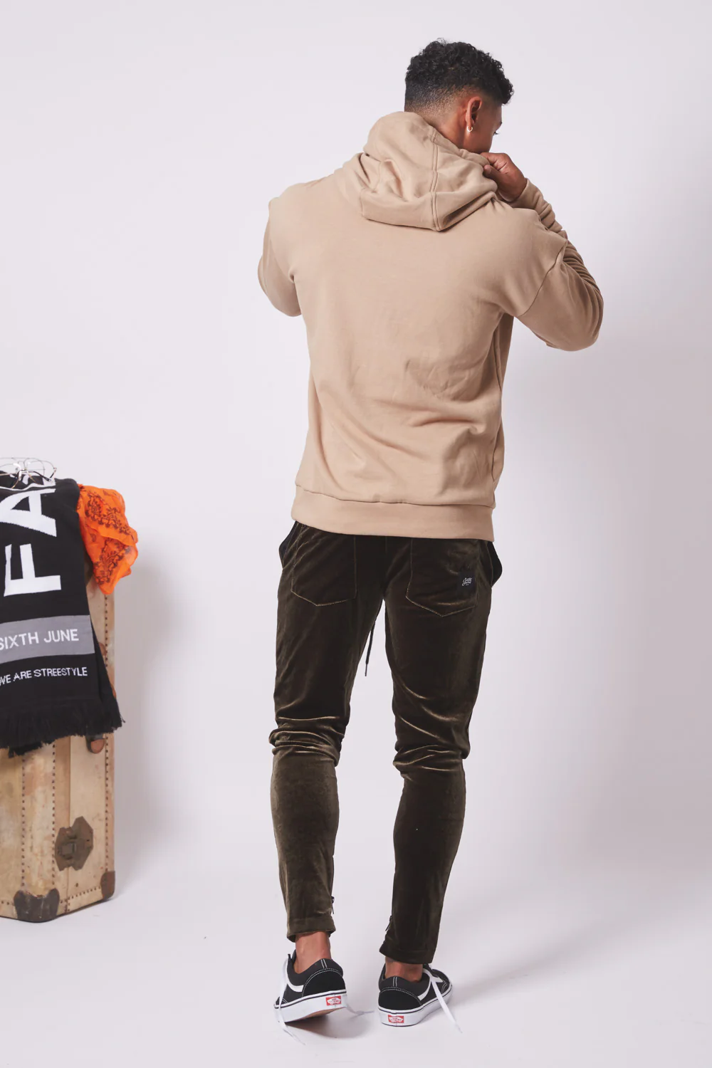 Sweat capuche classique beige - Image 4