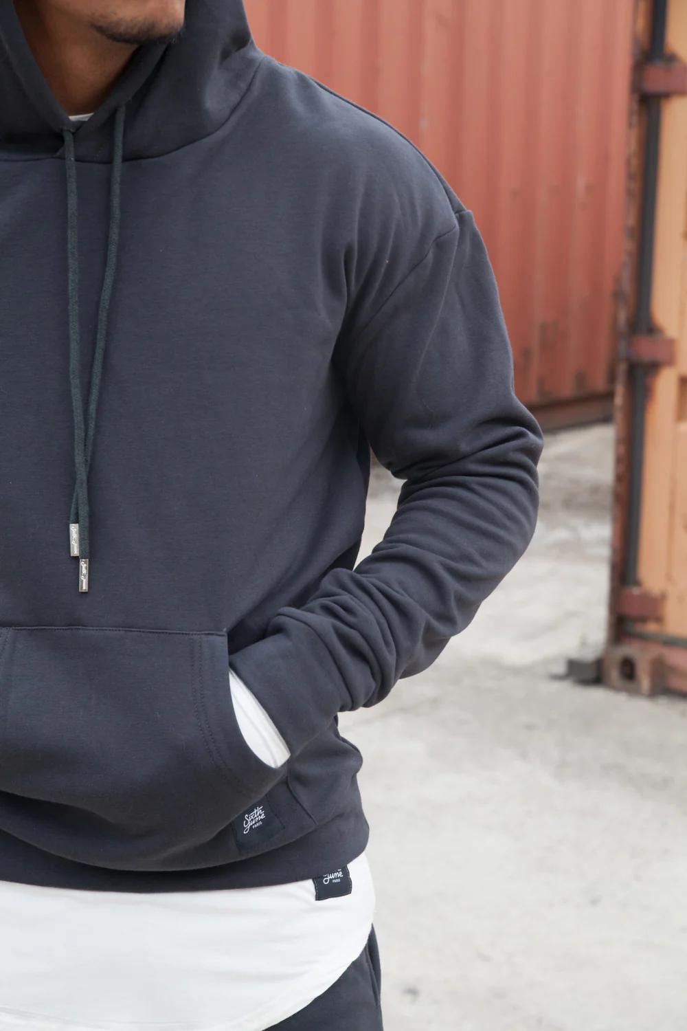 Sweat capuche classique Sixth June gris foncé - Image 3