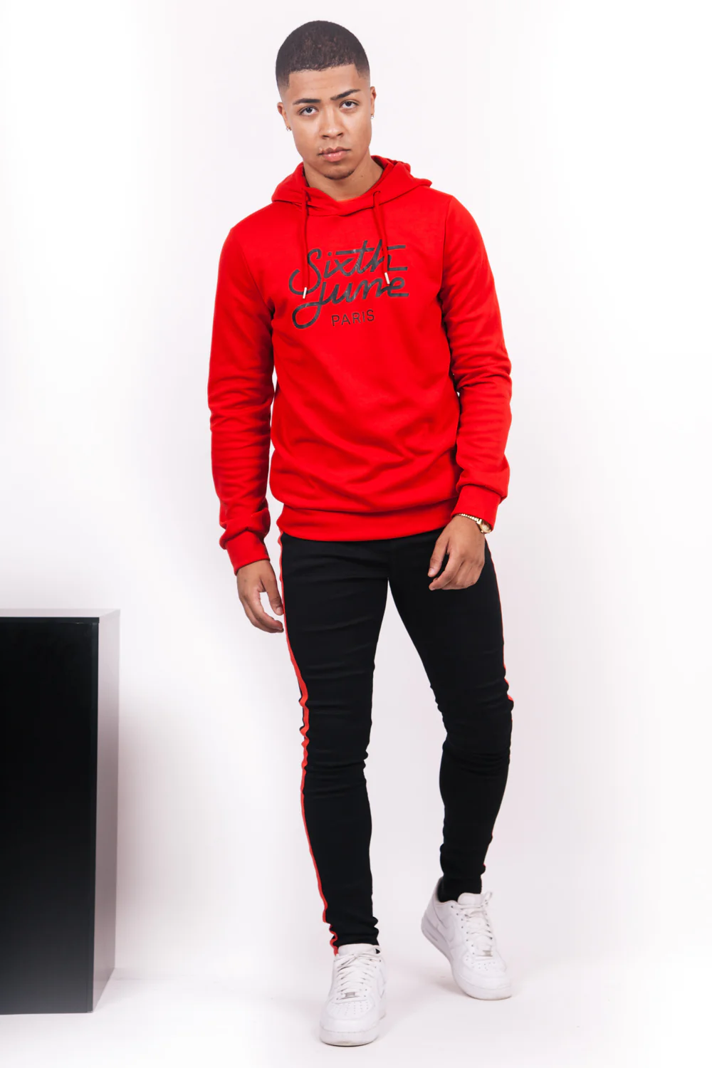 Sweat capuche grand logo rouge - Image 3