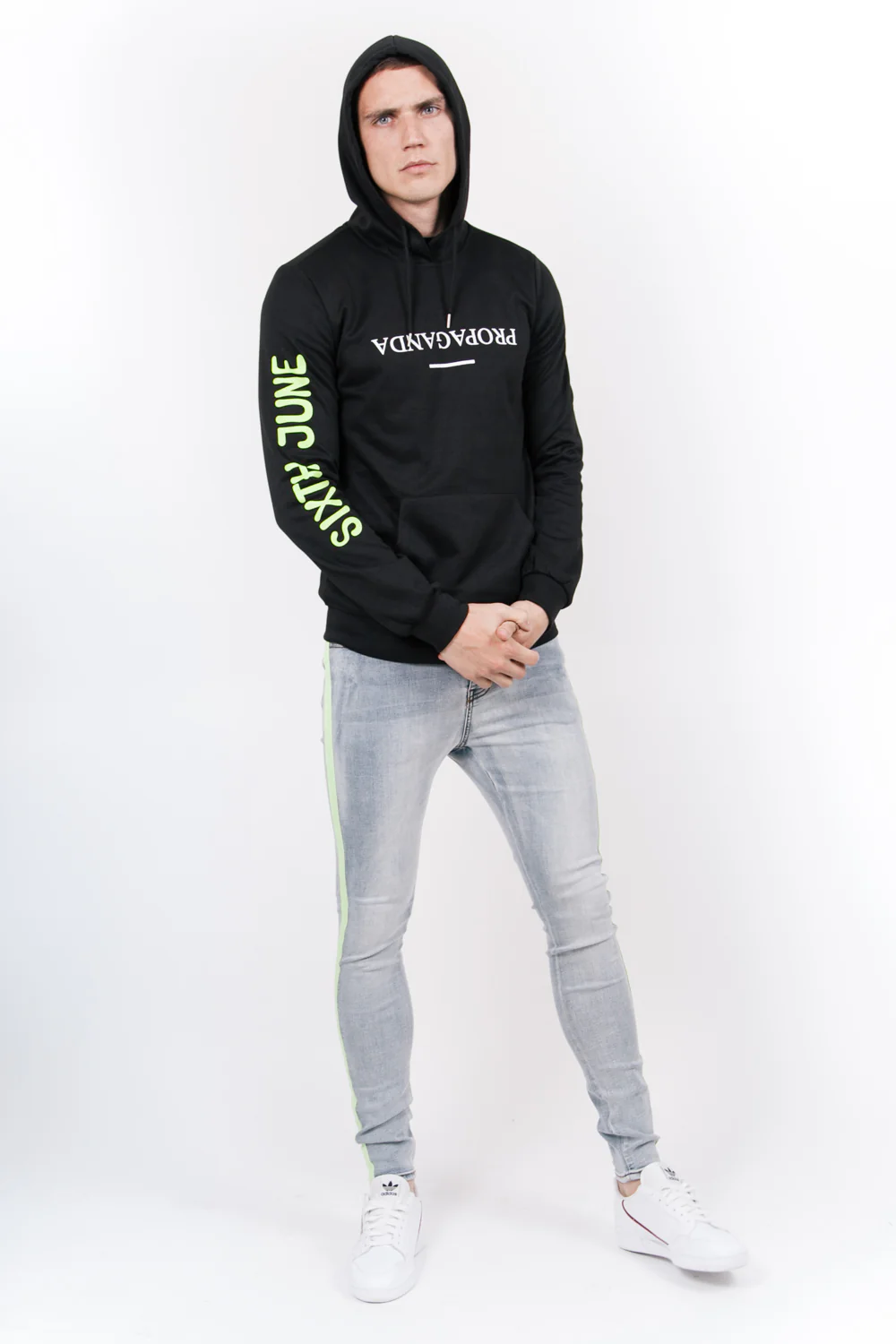 Sweat capuche Propaganda fluo noir - Image 4