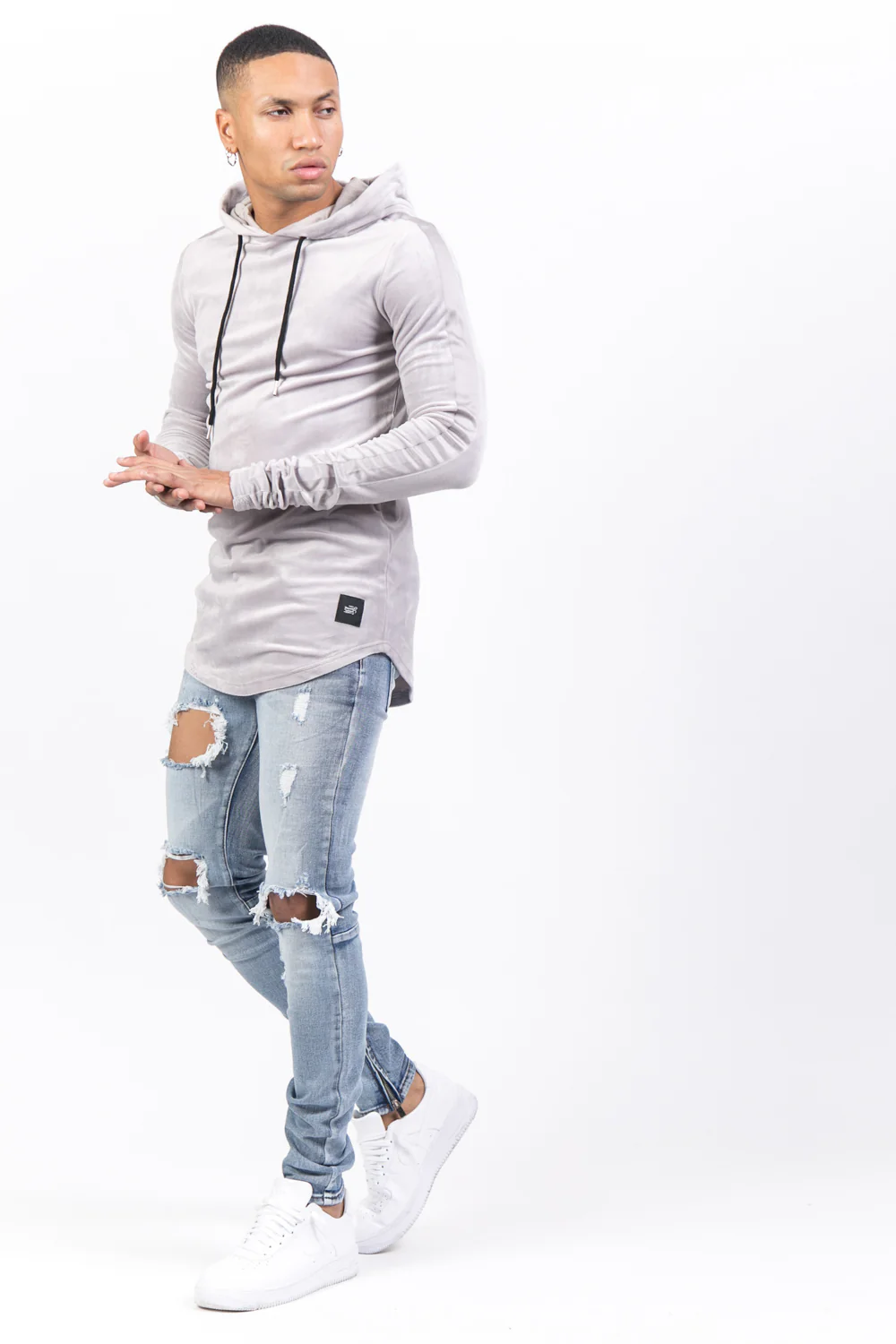 Sweat capuche velours gris - Image 4