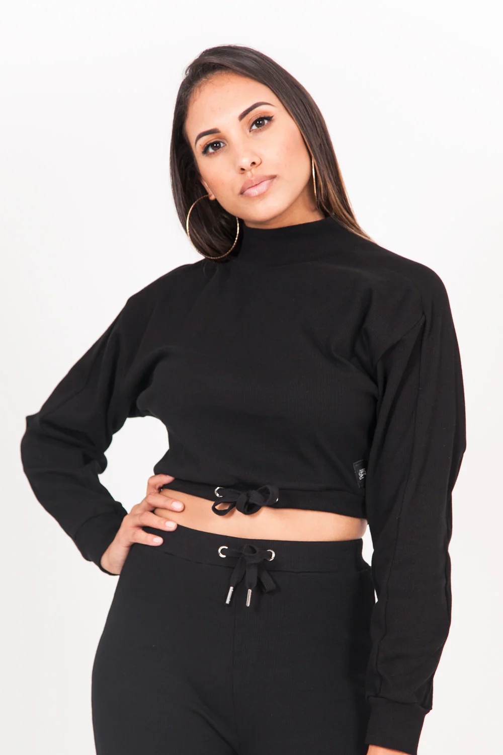 Pull cordon col montant noir - Image 2