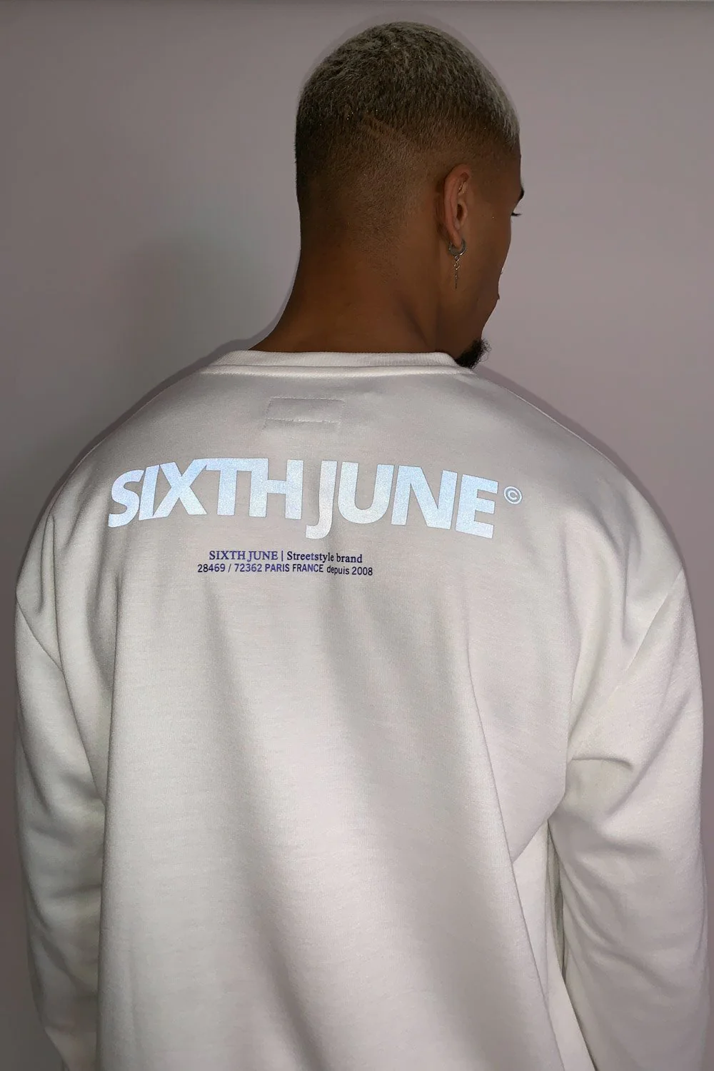 Sweat réfléchissant patch logo blanc - Image 3