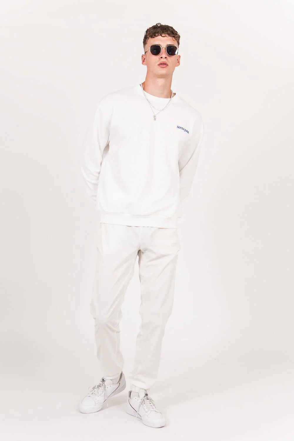 Sweat réfléchissant patch logo blanc - Image 6