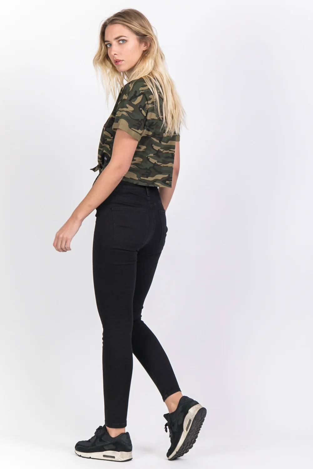 T-shirt à nouer vert camouflage - Image 3