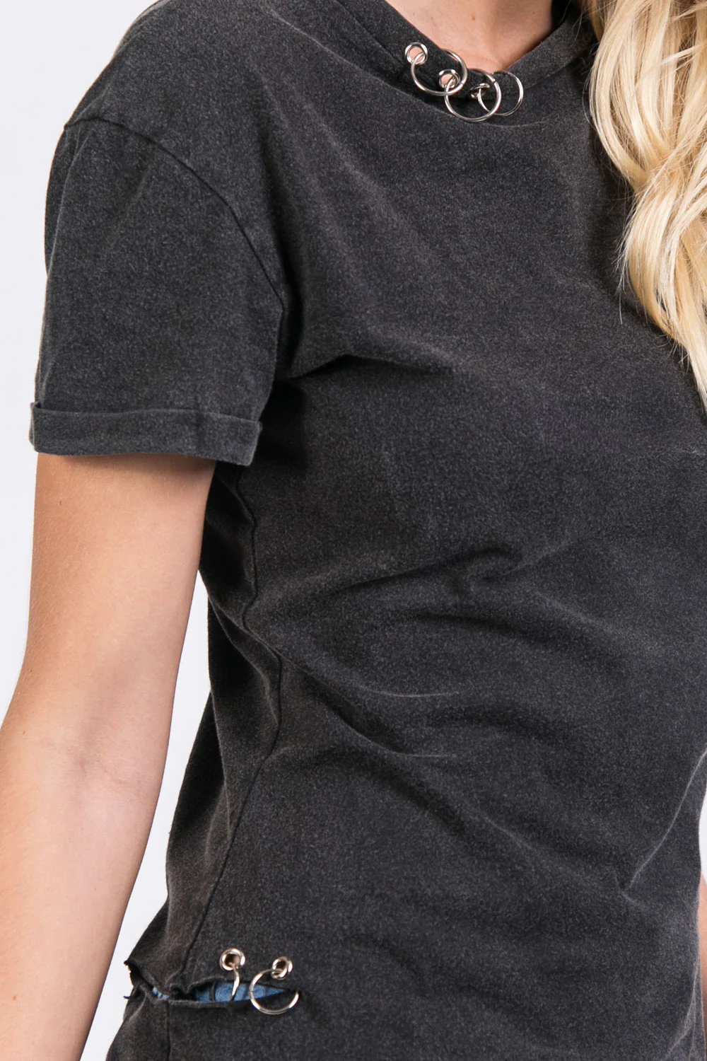 T-shirt anneaux noir - Image 6