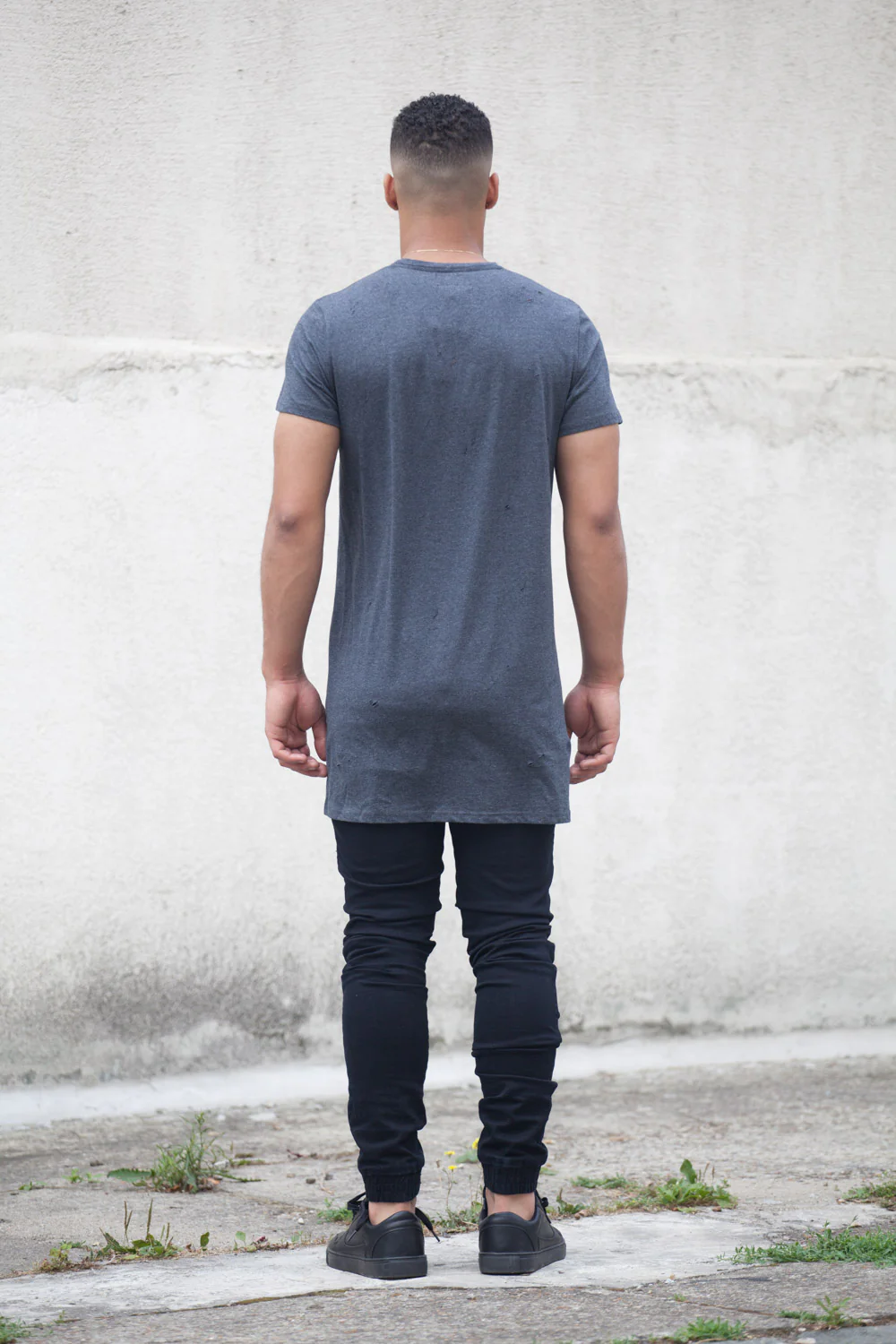 T-shirt asymétrique oversize gris foncé 2131C - Image 3