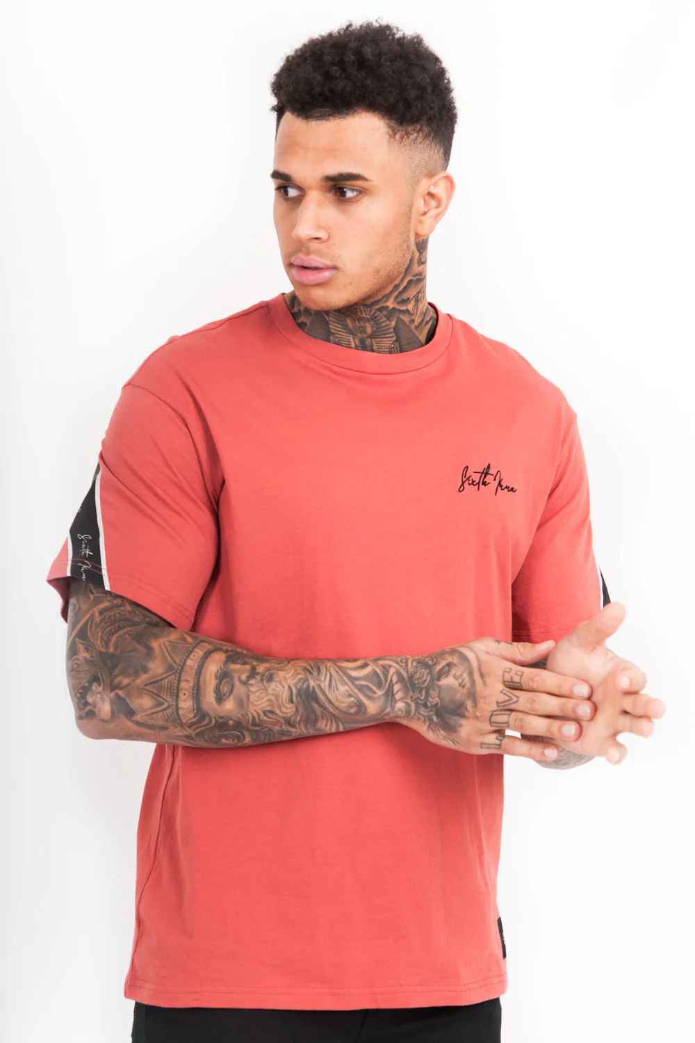 T-Shirt bandes dos rouge - Image 2