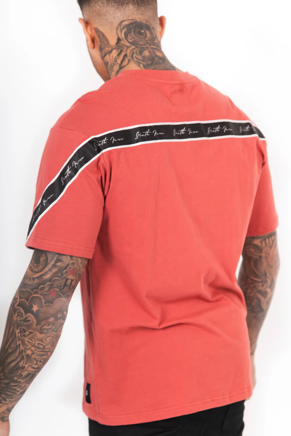 T-Shirt bandes dos rouge - Image 3