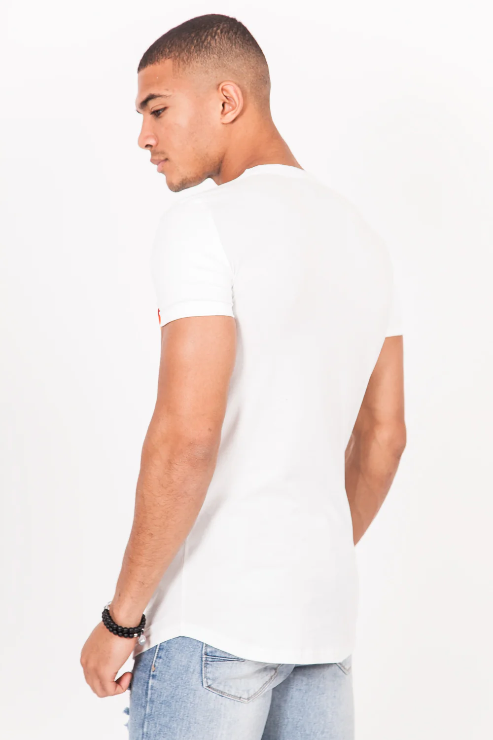 T-Shirt bandes V 4 couleurs blanc - Image 5