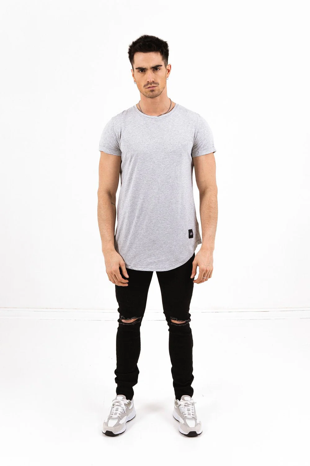 T-shirt bas arrondi Gris clair - Image 2