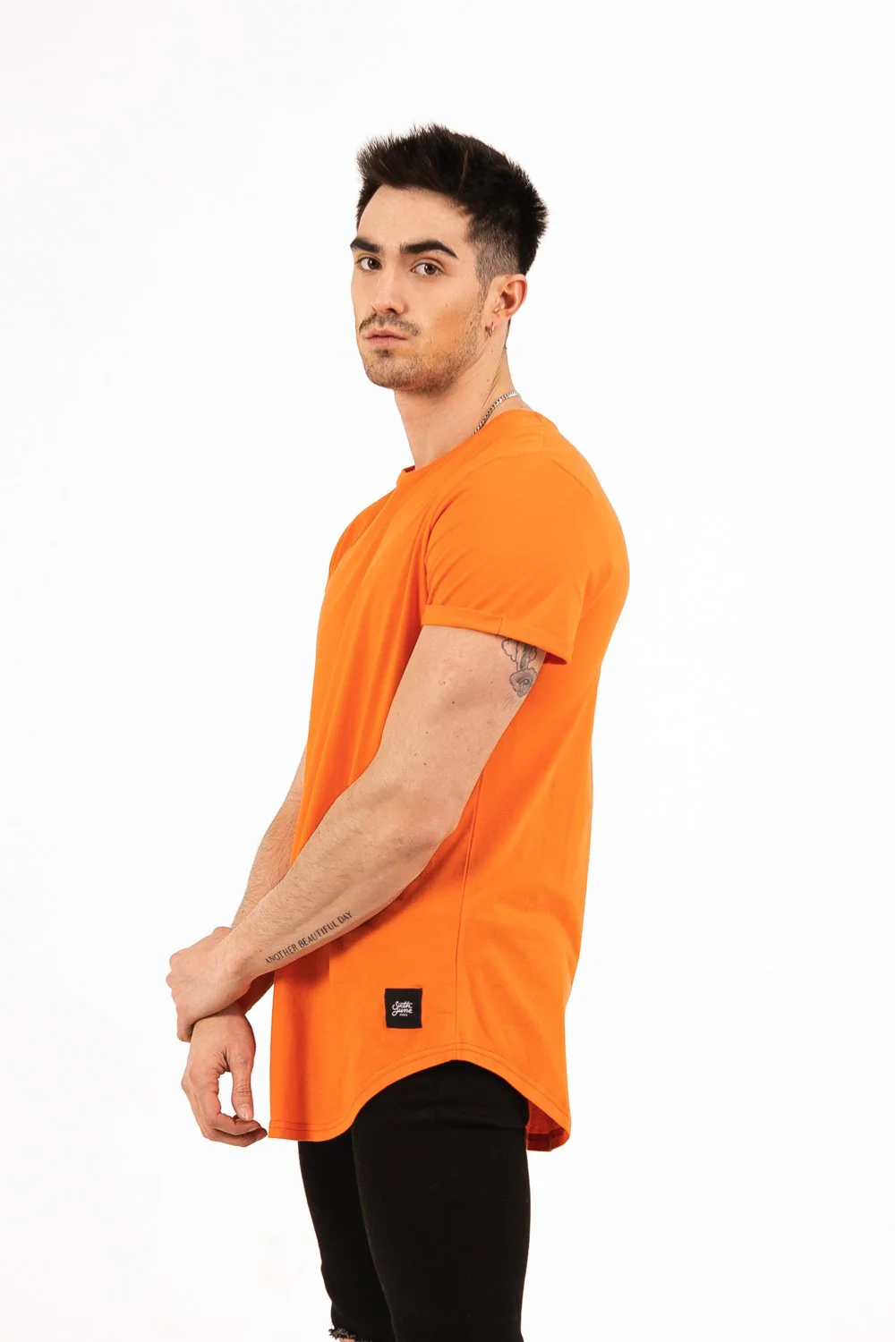 T-shirt bas arrondi Orange - Image 3