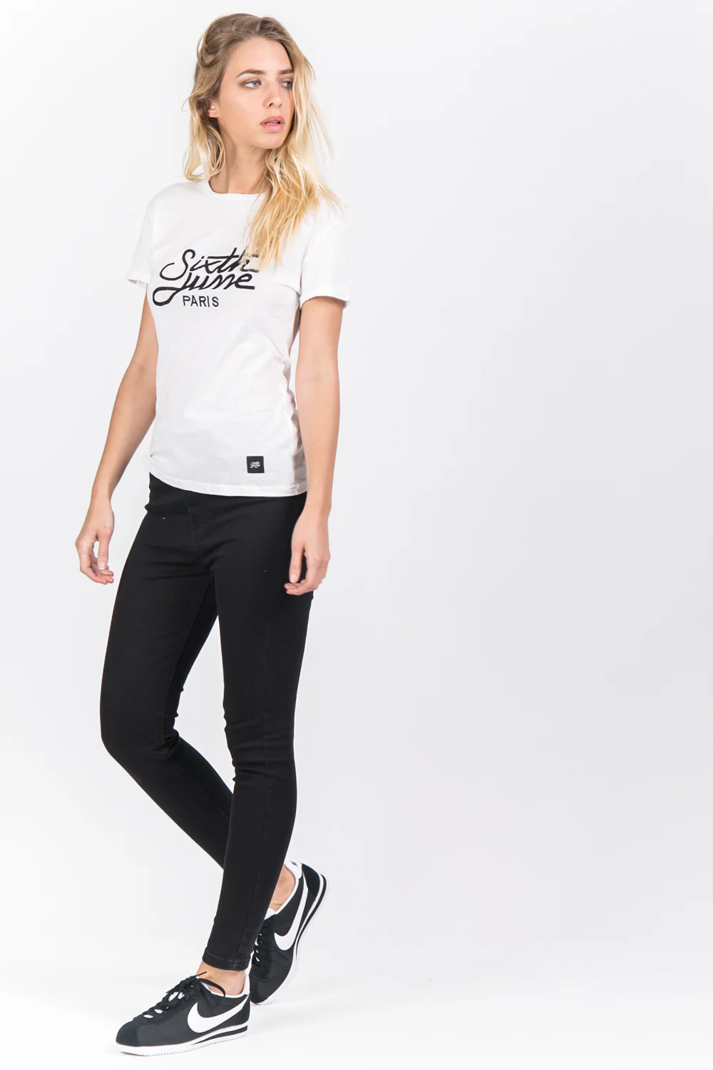 T-shirt brodé logo blanc - Image 4