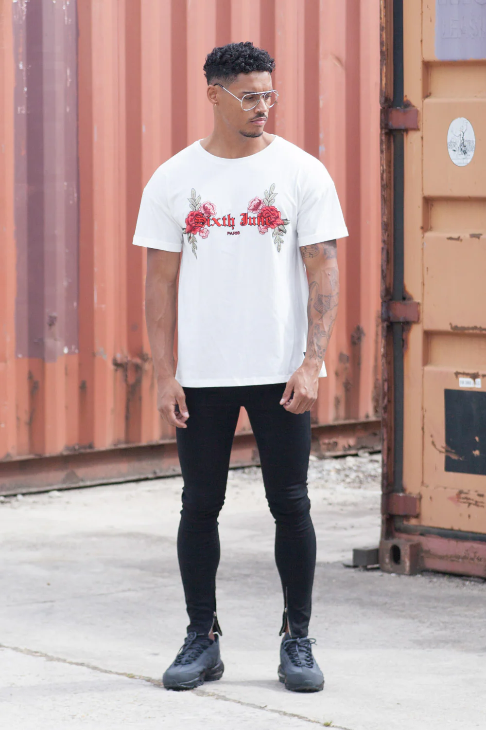 T-shirt brodé roses blanc - Image 2