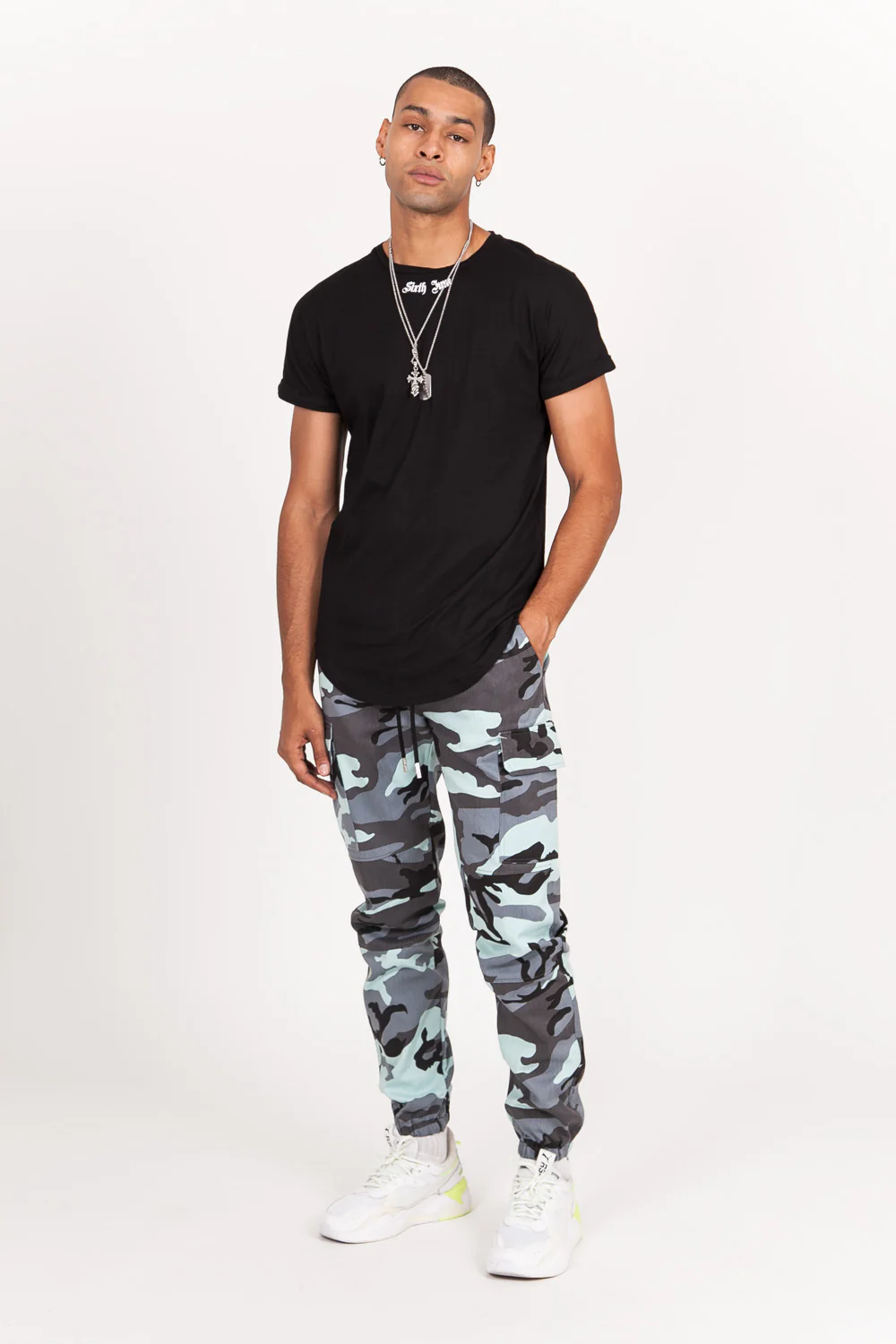 T-shirt gothique imprimé noir - Image 6