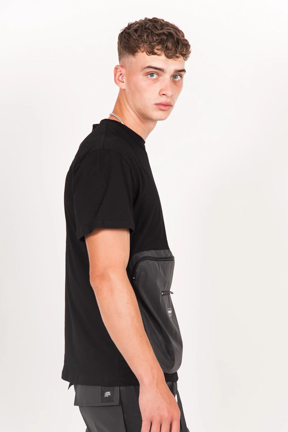 T-shirt réfléchissant grande poche noir - Image 5